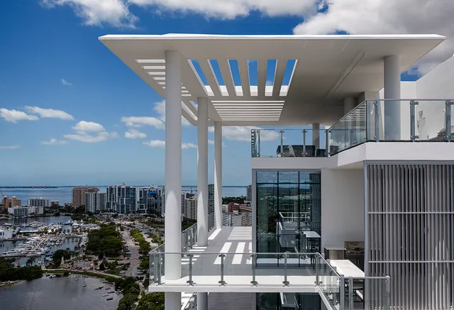 Great project profile of EPOCH Sarasota from e-architect