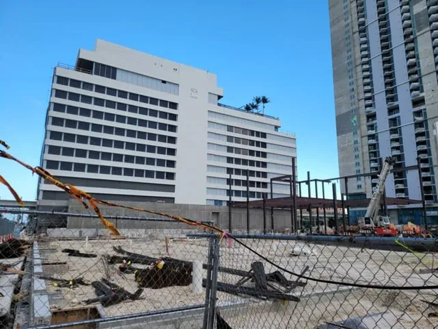 Vertical Construction Underway At Miami Worldcenter’s ‘Jewelry Box’ Retail Building – The Next Miami