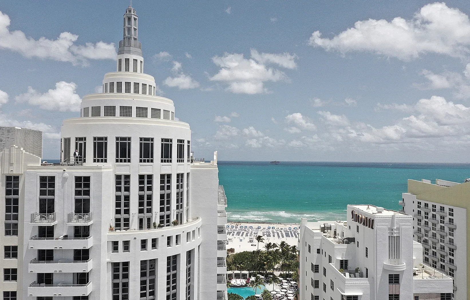 Loews Miami Beach